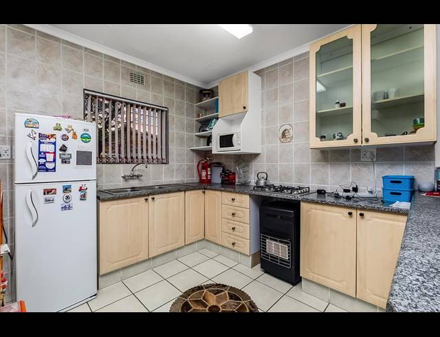 4 BEDROOM HOUSE FOR SALE IN ALLEN'S NEK
